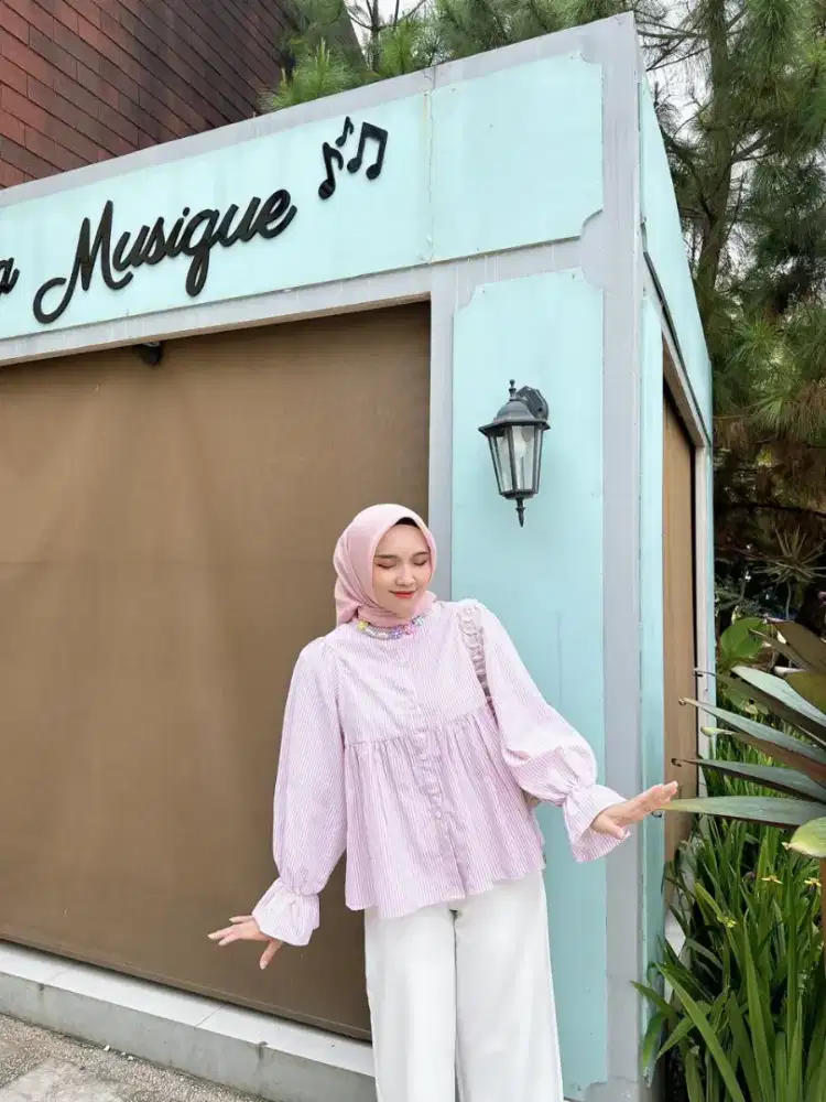 Lowongan Kerja Host Tiktok Live Streaming Online Shop Cimahi