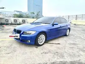 BMW 325i Facelift Sunroof Tahun 2005 Automatic Biru Metalik
