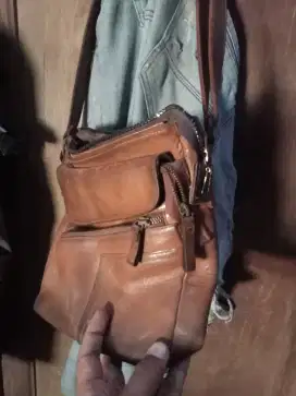 Tas kulit asli cowok
