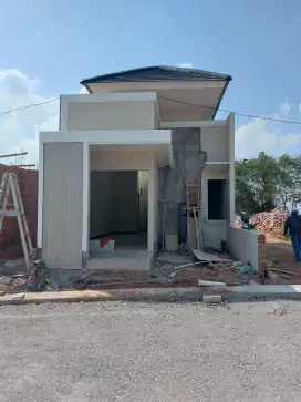 RUMAH BARU CLUSTER MULAWARMAN UNDIP TEMBALANG