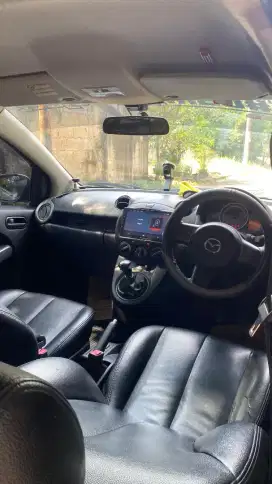 MAZDA 2 2012 R MT