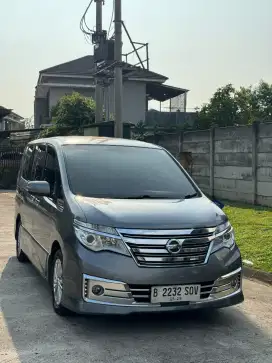NISSAN SERENA HWS 2.0 AUTECH PANORAMIC AT 2017