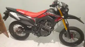 Crf low km 2500 supermoto