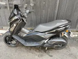 di jual yamaha n max tahun 2025 bln 04