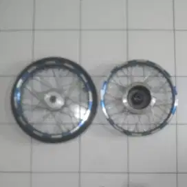 Velg Akron Spain Ring 17 Beat Karbu (Two Tone)