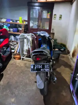 Motor smash r 110 tahun 2005