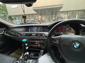 BMW 528i 2012 Bensin