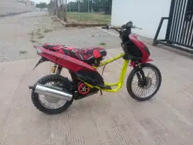 Jual aj motor Mio Uda di modif triel