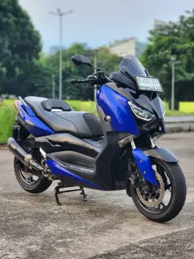 Yamaha XMAX 250 ABS With Akra