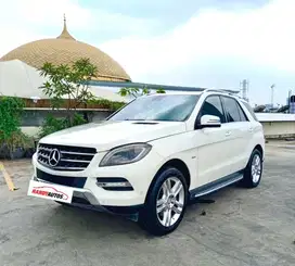 Mercedes Benz ML350 AMG Sunroof Tahun 2012 Automatic Putih Metalik