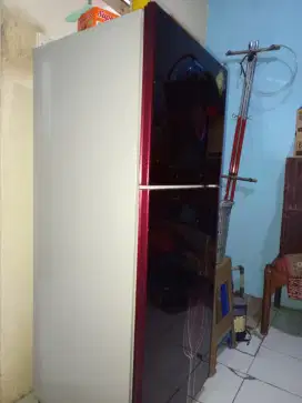 Kulkas polytron 2 pintu