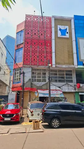 Ruko Gandeng Strategis Melawai, Jaksel