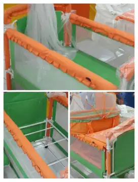 Box bayi lengkap pemakaian cuma beberapa bulan aja.