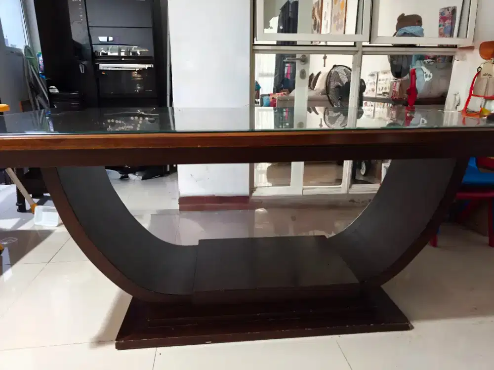 Dining Set Rosewood Felicia 6 Seater - Elegan & Kokoh, dan Minimalis