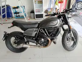 Ducati Scrambler nightshift 800
