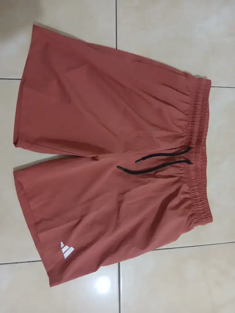 Celana adidas olah raga size 34