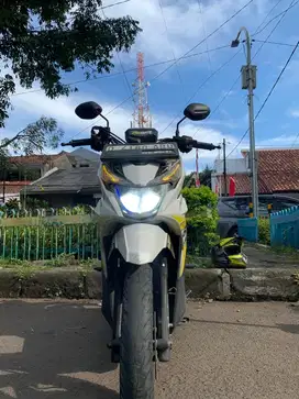 Dijual Cepat! Honda Beat Street 2018