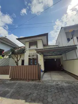 Rumah furnsih di jakal km 6 dekat al azhar dan ugm