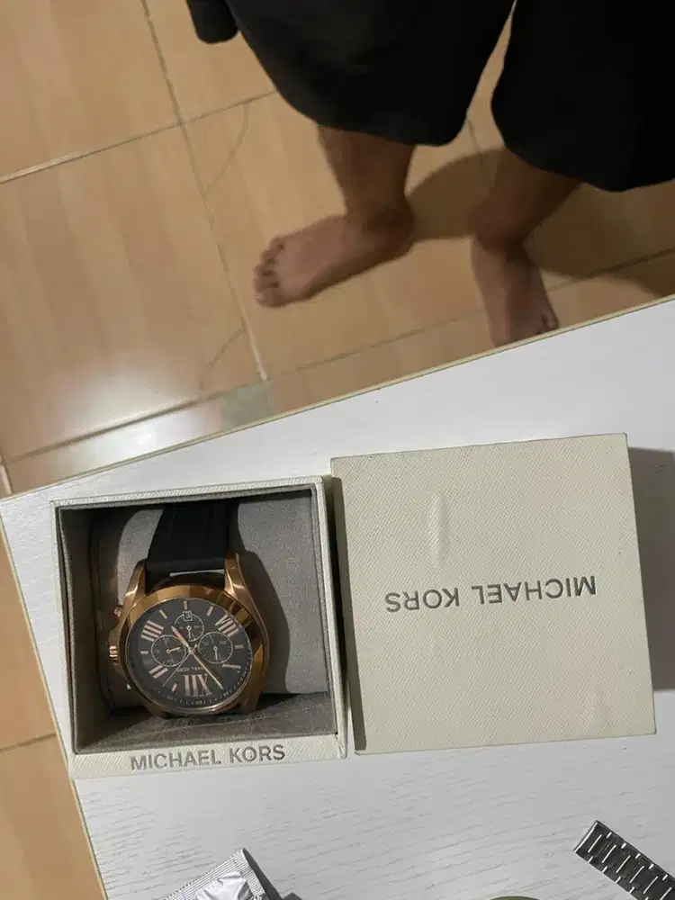 MICHAEL KORS WATCH