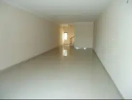 Ruko 3,5 Lantai Bagus Siap Pakai di Pos Pengumben Kebon Jeruk JakBar