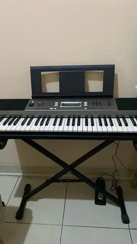 KEYBOARD YAMAHA PSR 353