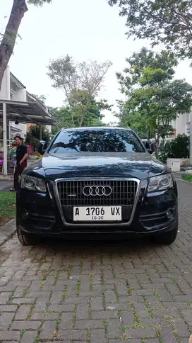 Audi Q5 2011 Bensin