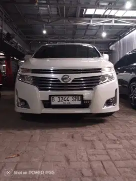 NISSAN ELGRAND 2011