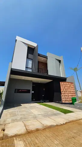 Dijual Hunian 2 Lt, Modern & Mewah, fasilitas lengkap di Cibubur bogor
