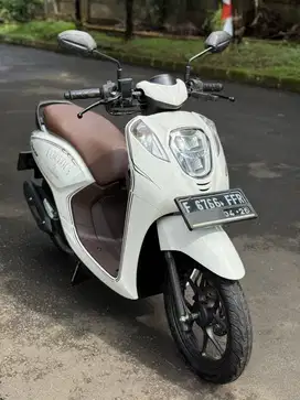 Honda Genio Fabulous Thn 2021 Putih Mulus
