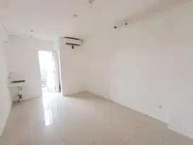 DIJUAL STUDIO BU unfurnish Geranium Bassura city Apartemen