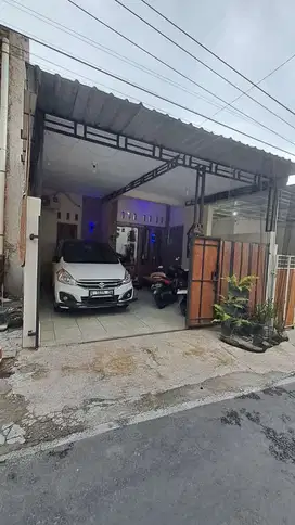 Rumah Bagus Siap Huni Dekat Kampus UNISRI Solo