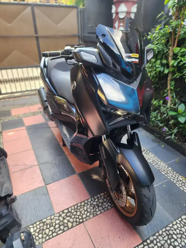 For rent xmax new