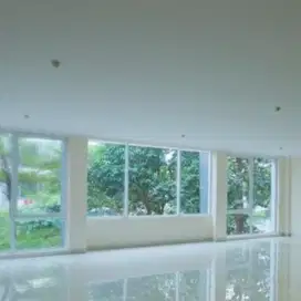 Hot product Ruko Mega Harapan Indah 5 1/2 lantai private lift luas 200