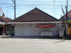 RUMAH DI DESA BLIMBING GEDE, NGRAHO BOJONEGORO