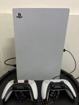 Playstation 5 second disc version