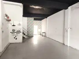 Disewakan Ruko Komplek Cemara Asri (Bundaran) Jalan Boulevard Raya