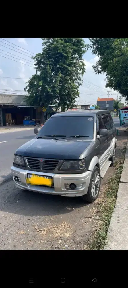 Mitsubishi kuda Grandia disel 2002 manual kondisi prima