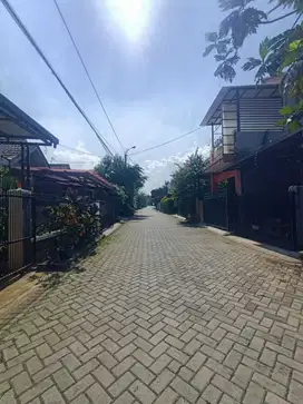 JUAL MURAH RUMAH KOMPLEK ELITE DEKAT ALUN-ALUN CIMAHI