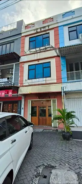 Ruko Jl. Raya Darmo Permai Selatan - Bangunan 3 lantai, Nego