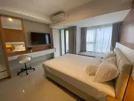 Sewa Apartemen 2BR 84 m², Lengkap, Orange County Cikarang, 135 Jt/Thn