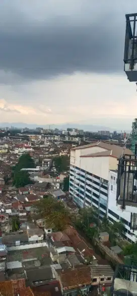Dijual Apartemen Full Furnished View Kota Bandung dan Kebun Binatang