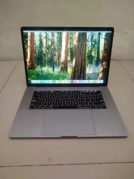 Apple Macbook Pro 2018 Core i7 32/512 Touchbar