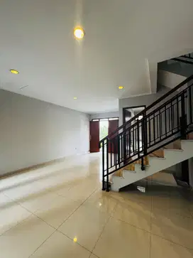 Dijual Rumah Siap Pakai Di Cluster Cherryfield Dekat Tol Buah Batu