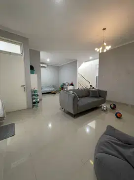 Jual Cepat Rumah Dekat Al Azhar Bintaro Luas 138