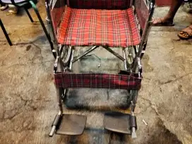 Dijual kursi roda bekas