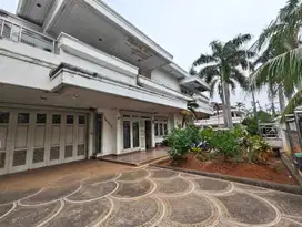 RUMAH HARGA HITUNG TANAH, HOOK PLUIT KARANG SARI RAYA JAKARTA UTARA