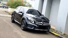 [ LOW KM ] Mercedes Benz Mercy GLA200 GLA 200 AMG Line X156 2018/2019