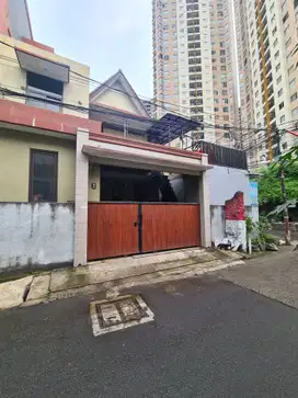 MESIN UANG AKTIF! Rumah + KOST Menteng Atas, Setiabudi Dijual. NEGO