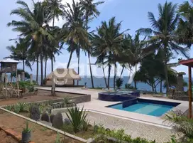 VILLA DENGAN TANAH LUAS KARANGASEM SERAYA BARAT, BALI