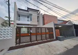 Turun Harga Rumah Strategis di Buah Batu Turangga